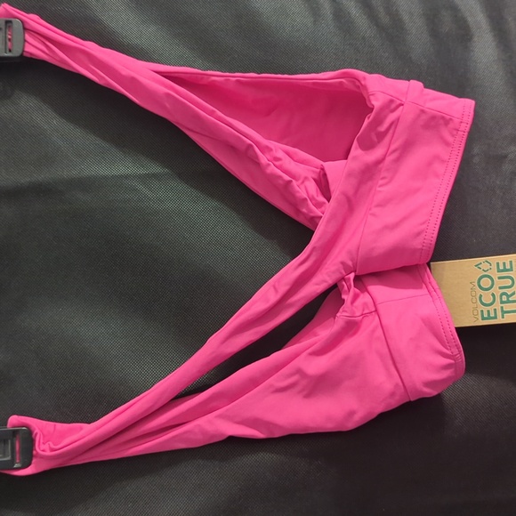 Volcom Simply Seamless Halter Top - Picture 4 of 4